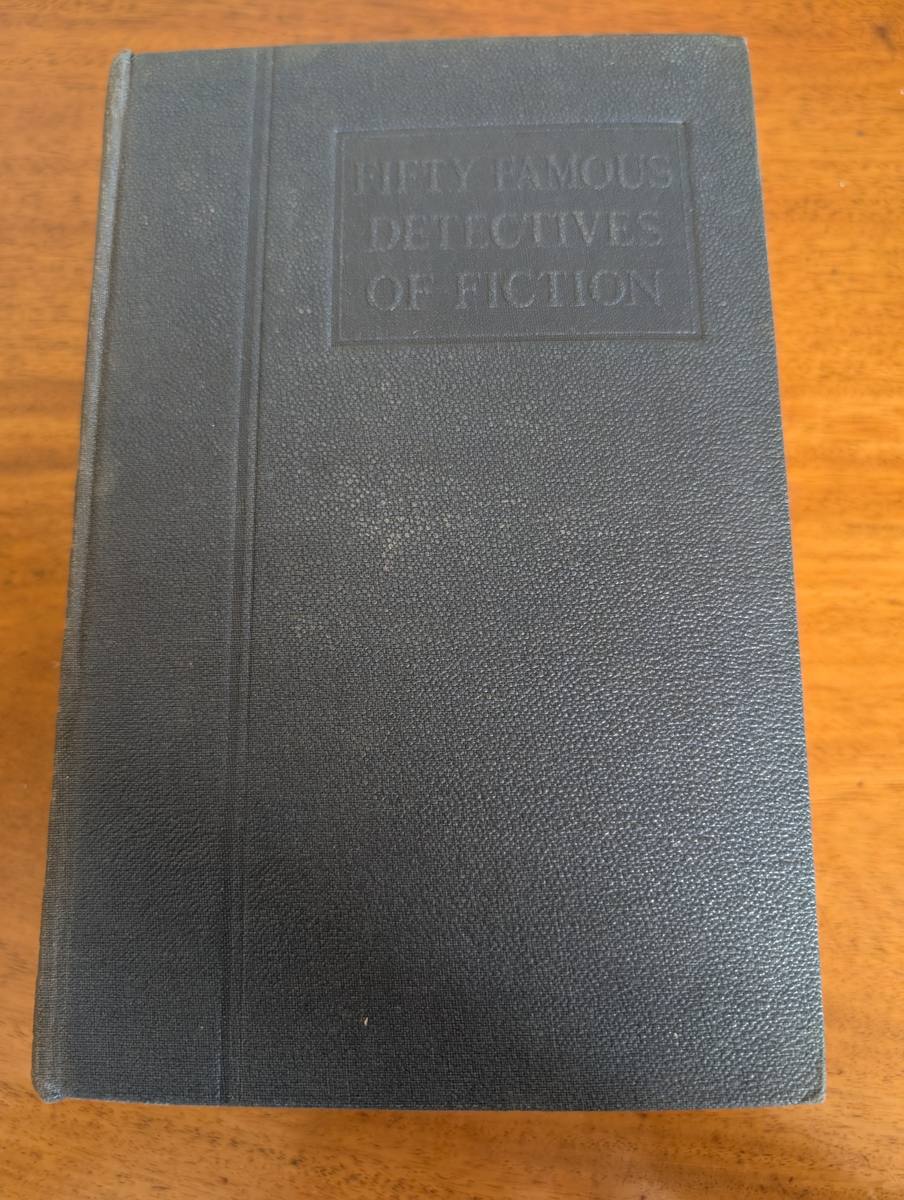 Front board of Fifty Famous Detectives of Fiction, Odhams hardback