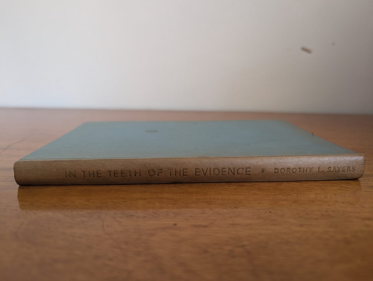 Spine of In the Teeth of the Evidence by Dorothy L. Sayers