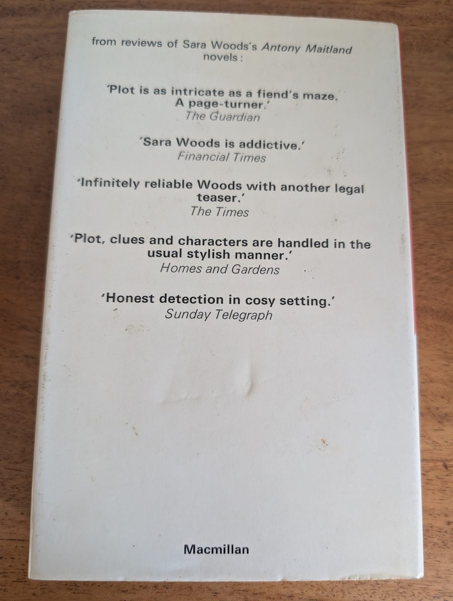 Back cover of Murder's Out of Tune by Sara Woods, Macmillan 1984 hardback