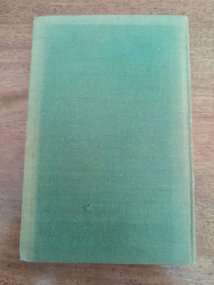 Back cover of The Case of the Constant Suicides by John Dickson Carr