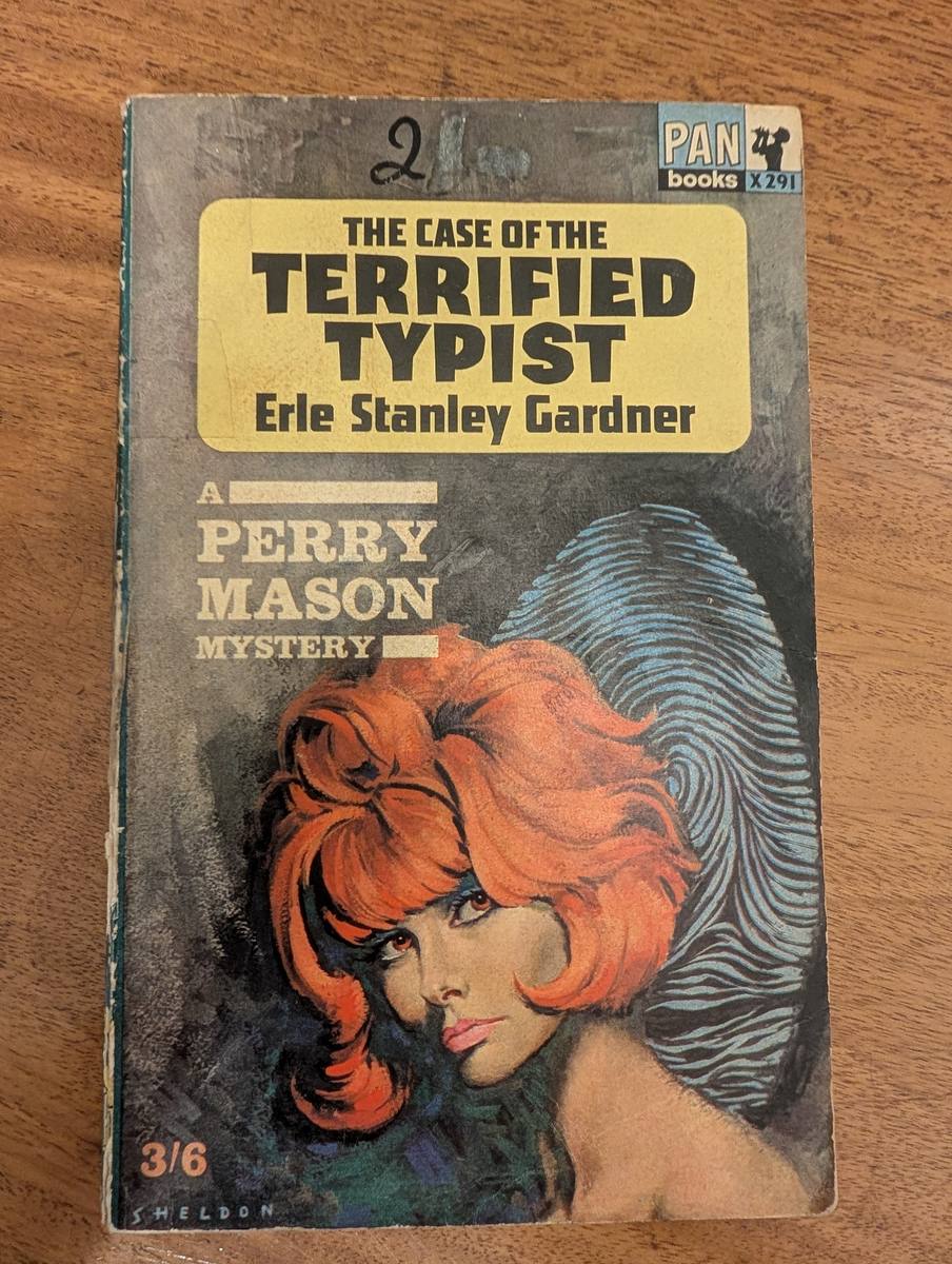 Front cover of The Case of the Terrified Typist - Pan Books 1964 Perry Mason paperback